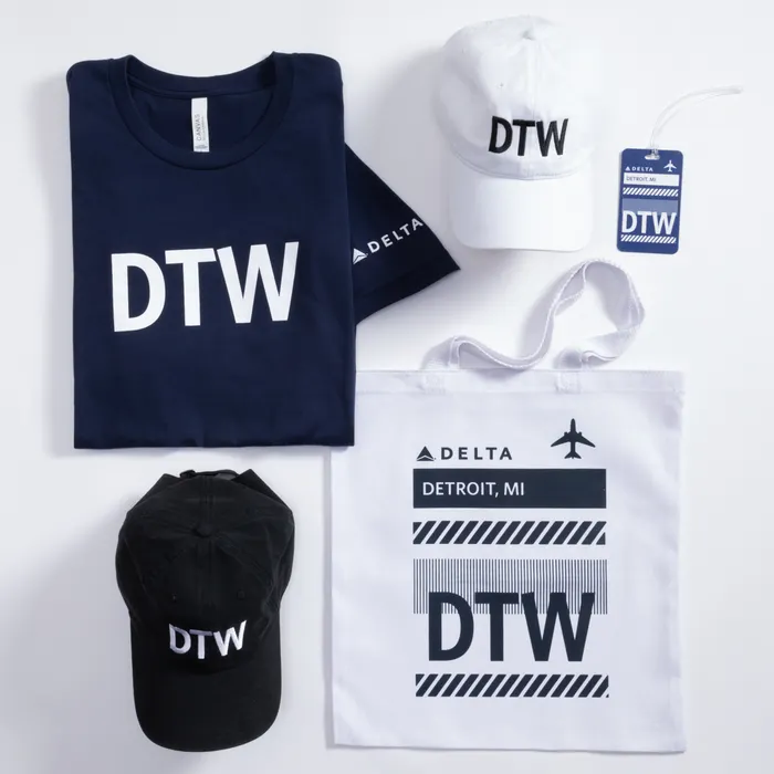 DTW Station Tee
